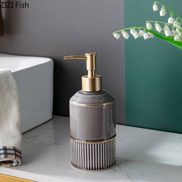 Hediye olarak erkekler için banyo setleri