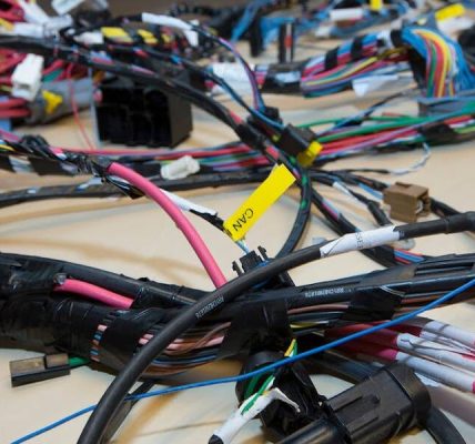 Oto elektrikçisi: görevler ve eğitim