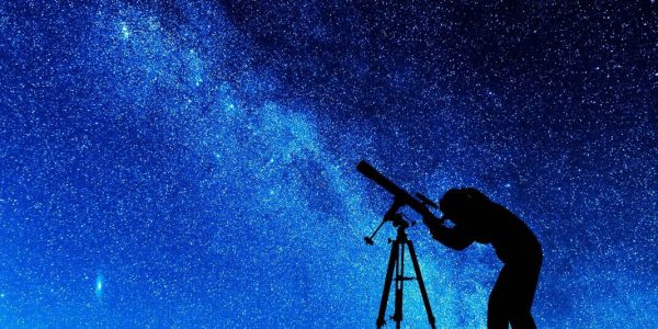 Astrofizikçi mesleği hakkında her şey