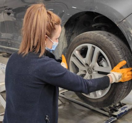 Otomobil tamirciliği mesleği hakkında her şey