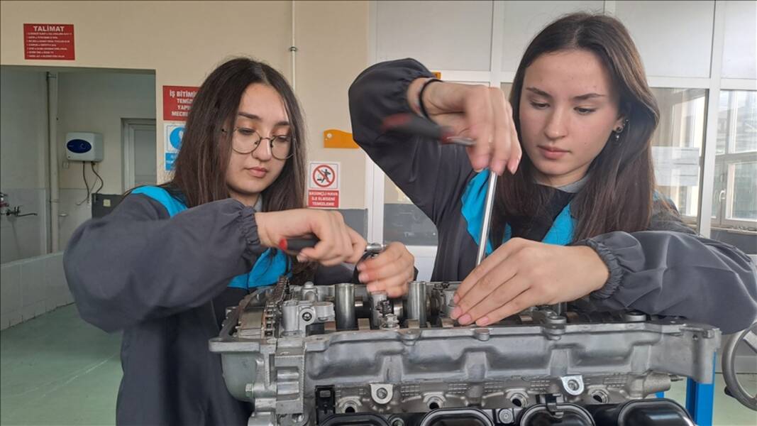 Araba tamirciliği mesleği hakkında her şey