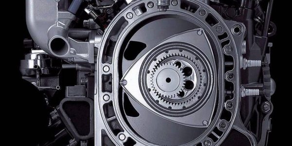 Bir içten yanmalı motor sürücüsünün mesleği hakkında her şey