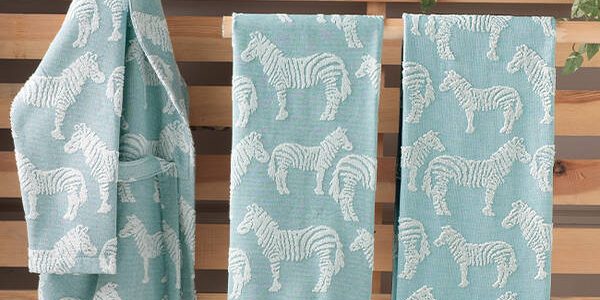 Hediye olarak bir havlu nasıl güzelce katlanır?