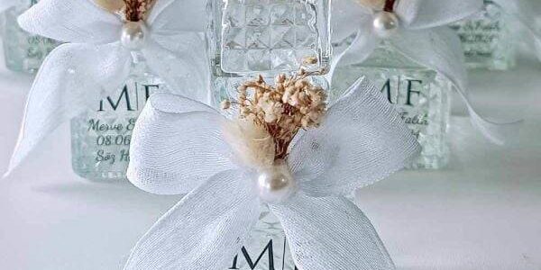 Kendi ellerinizle bir düğün hediyesi için orijinal fikirler