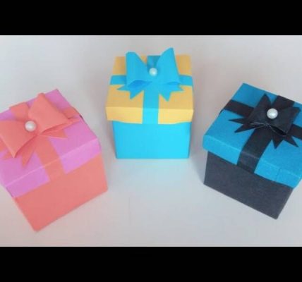 Kendi ellerinizle bir hediye çantası nasıl yapılır?