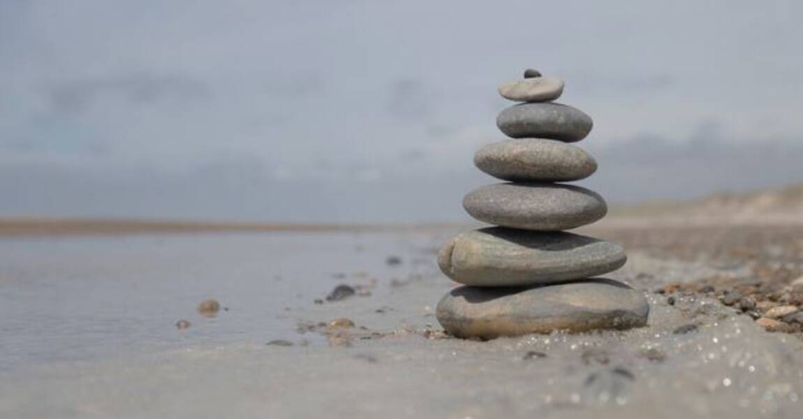 Gazete tüplerinden mobilya nasıl örülür??