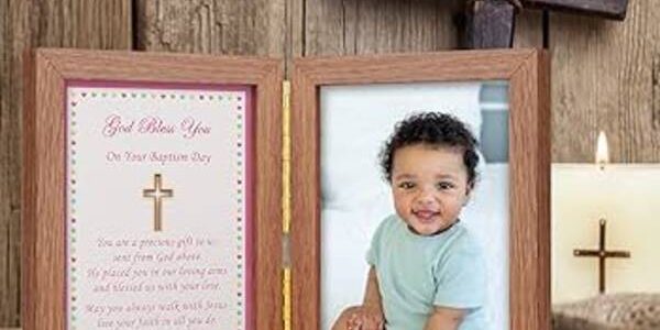 Bir kız çocuğunun vaftizi için ne verilir??