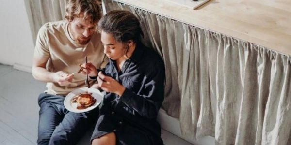 İçe dönük erkeklerin özellikleri ve ilişkilerdeki davranışları