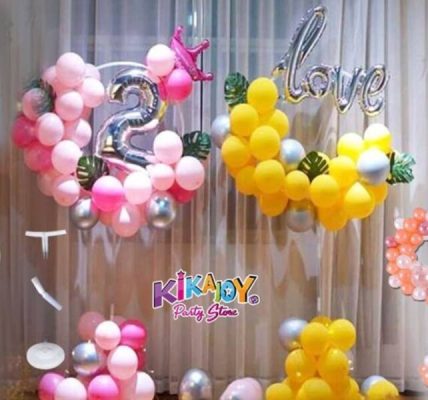 Doğum günü partisi için bir oda balonlarla nasıl dekore edilir??