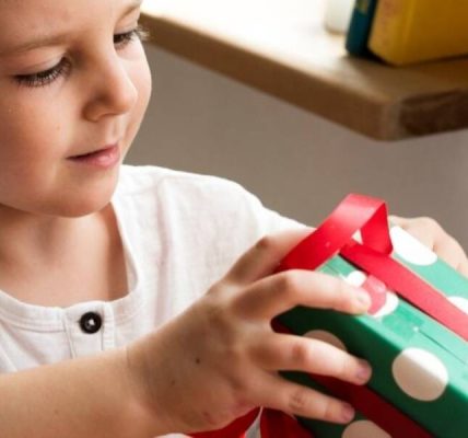 Bir erkek çocuğa 1 yıl için ne verilir?