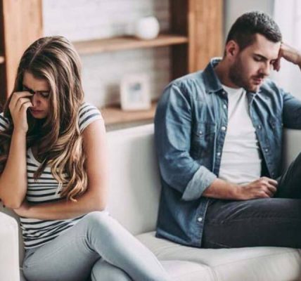 Kıskanç eş: kıskançlığın nedenleri ve mücadele yolları
