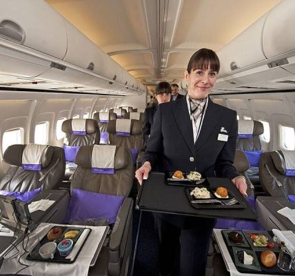 Uçuş görevlisi mülakatı: özellikler ve hazırlık ipuçları