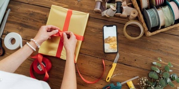 Kare ve dikdörtgen hediyeler nasıl paketlenir??