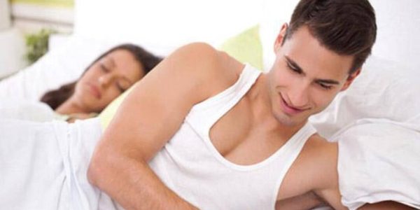 İstatistiksel olarak kim daha sık aldatıyor: erkekler mi kadınlar mı??