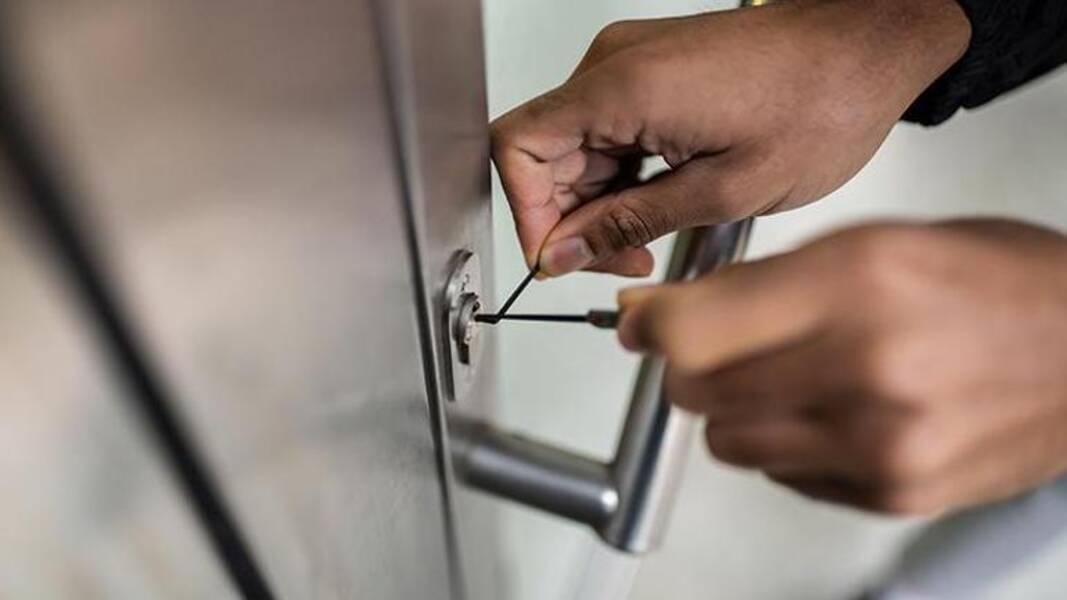 Mekanik montaj işlerinin çilingiri: mesleğin tüm nüansları