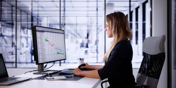 Bir aktörün mesleği: özellikleri, artıları ve eksileri