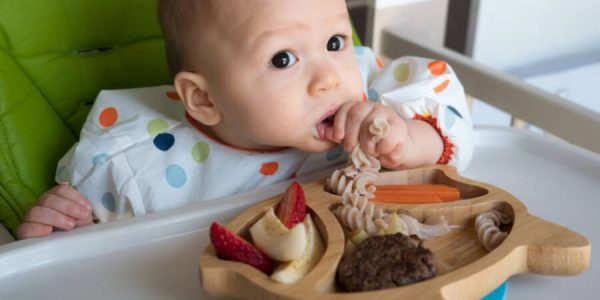 Bir çocuğa bir ay boyunca ne verilir?