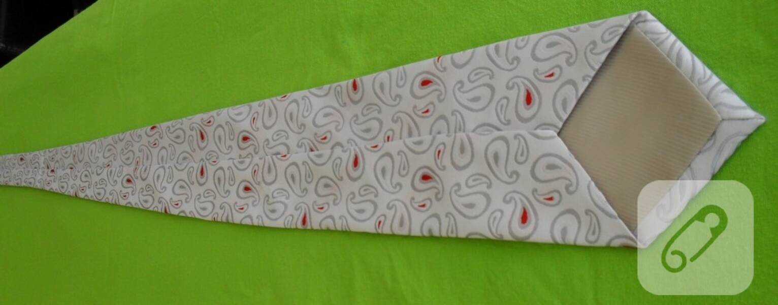 Saten kurdeleden kendi ellerinizle kravat nasıl yapılır?