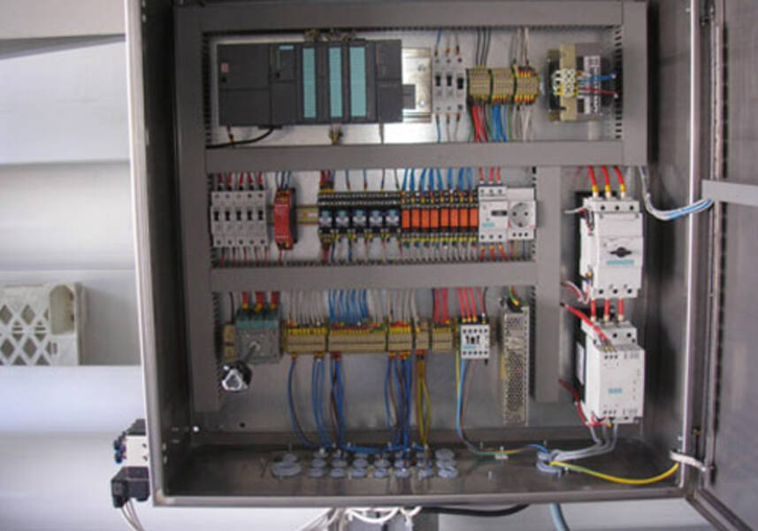 Elektrik tesisatçısı: mesleğin tanımı ve iş tanımı