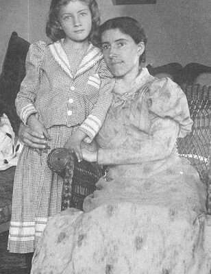 Bir kadın kocasının ilk evliliğinden olan çocuğundan nefret ediyorsa ne yapmalı??