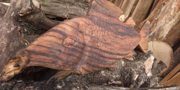 Doğrama tahtası üzerinde yakmak için çeşitli desenler