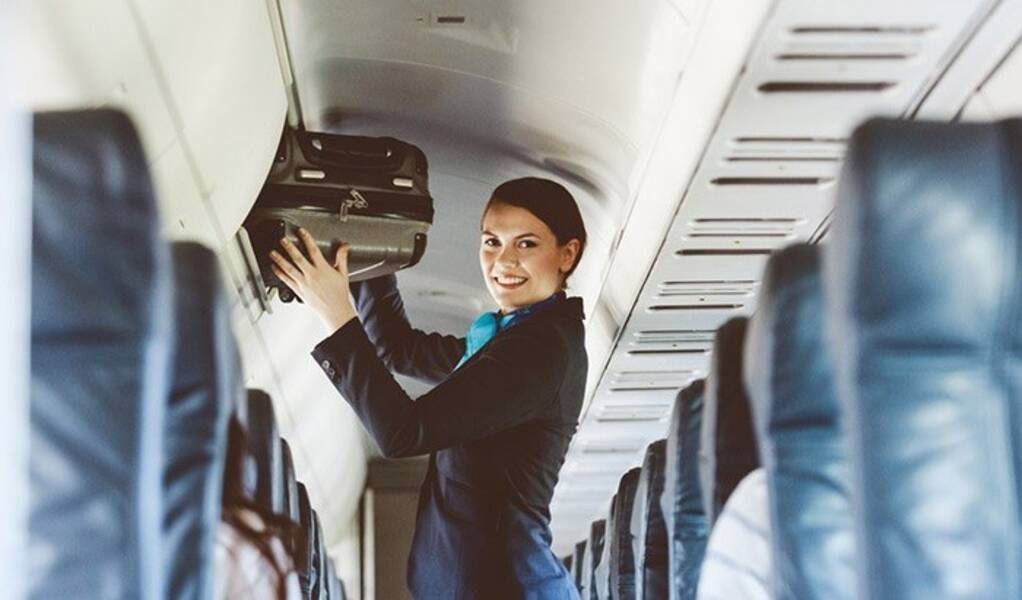 Bir kulüpte hosteslik: bu meslek nedir ve sorumlulukları nelerdir?